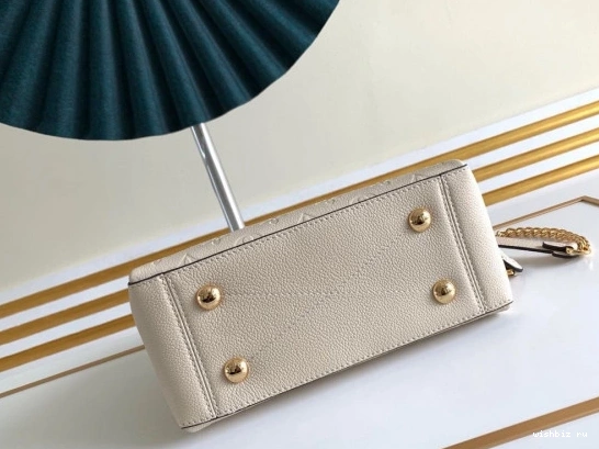 WIS LOUIS VUITTON BB SURENE 1108